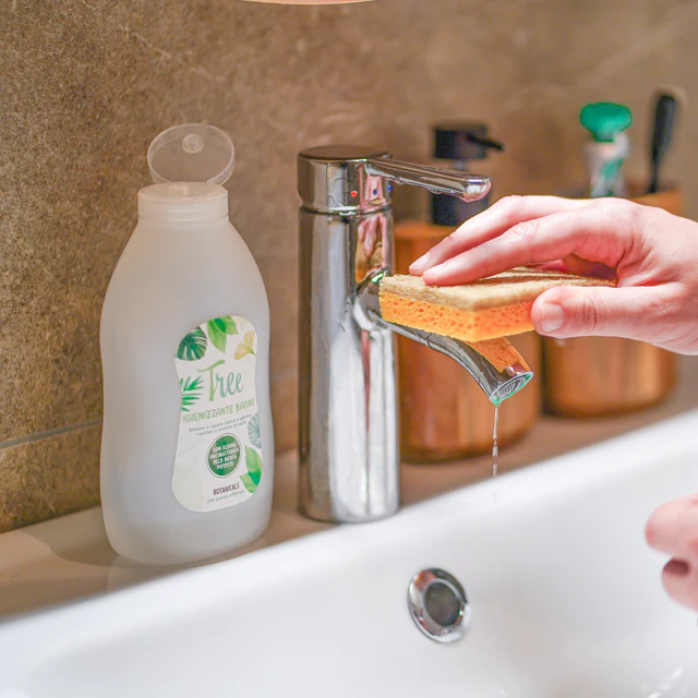 Tree - Bio Eko dezinfekční přípravek na koupelny a toalety 500 ml